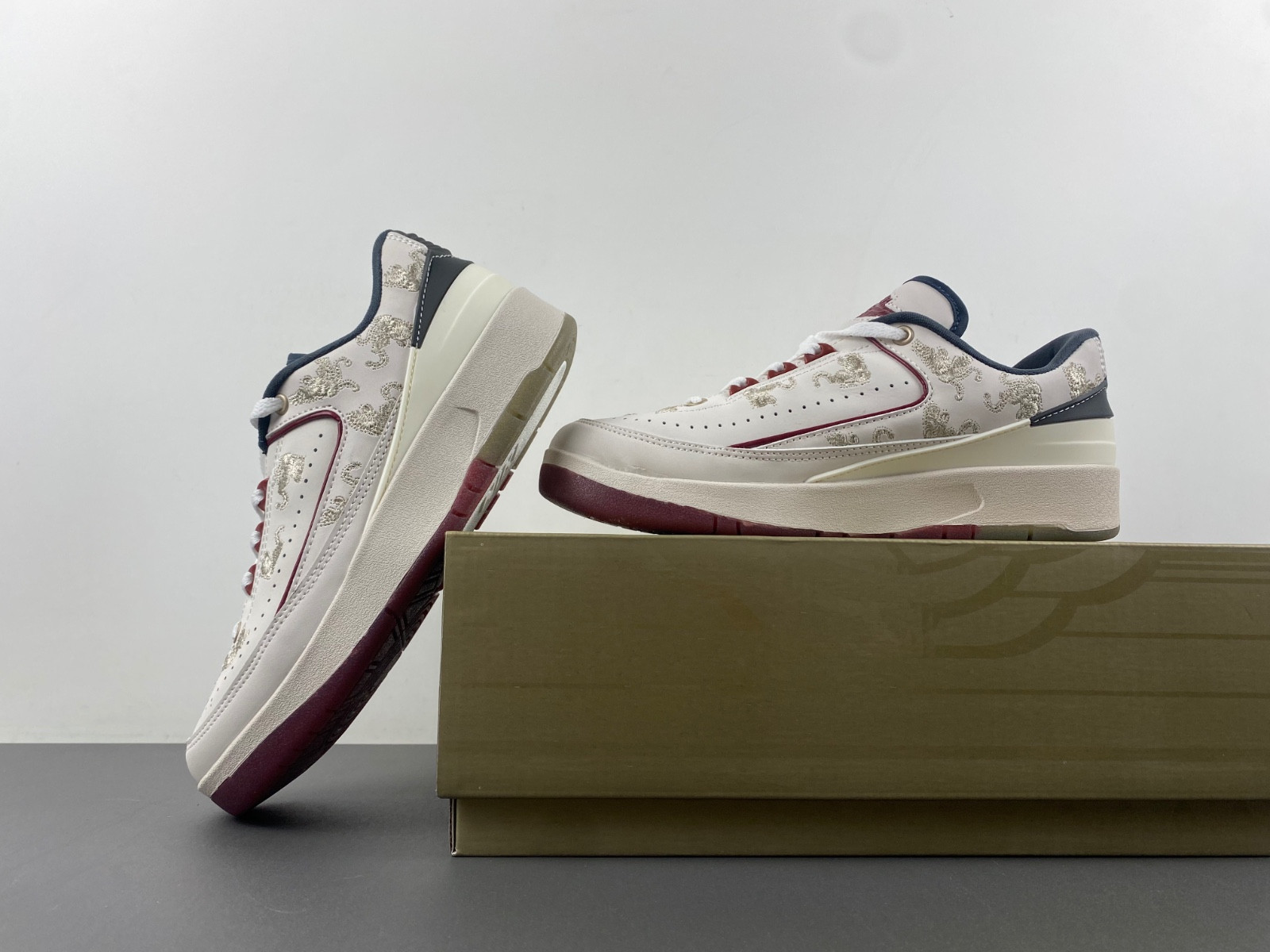 air jordan 2 low "year of the dragon" fj3468-100