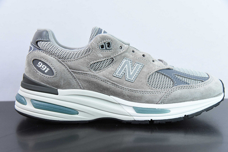 new balance sneaker