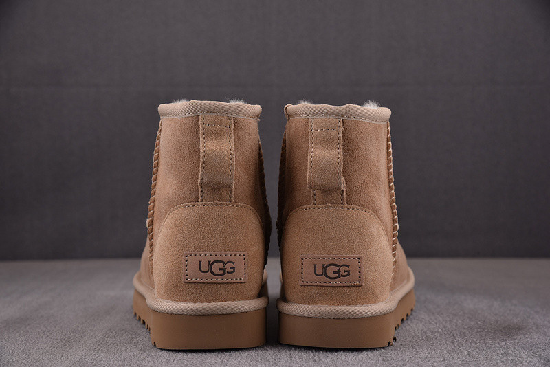UGG