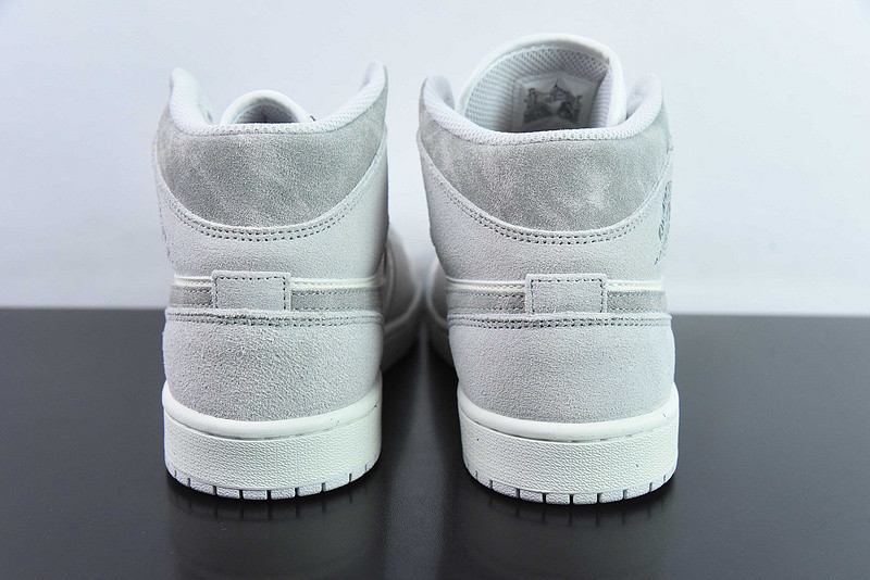 Air Jordan 1 Mid SE Neutral Grey Sail FQ7720-002