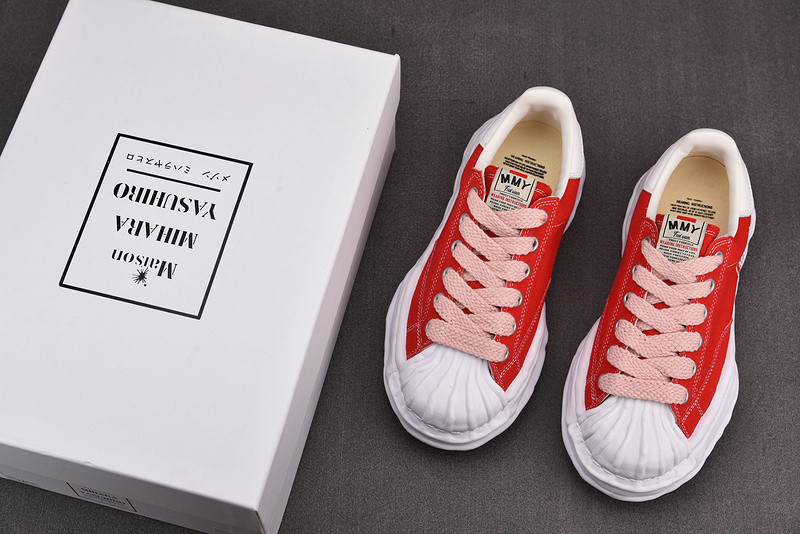 Ma*s*n mihara yasuhiro sneaker