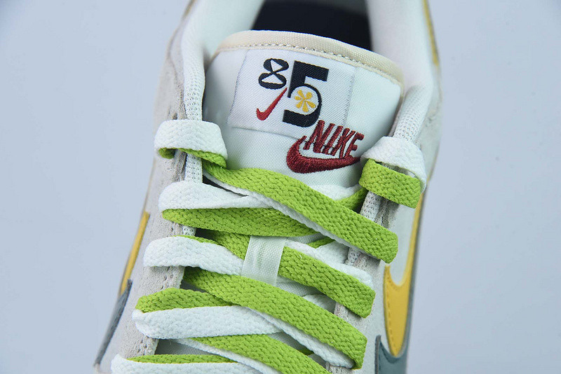 nike sb dunk low "85"