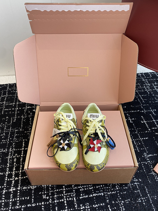 MIUMIU SNEAKER