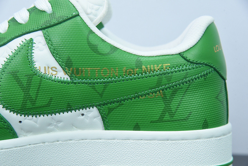 lvt x nike air force1